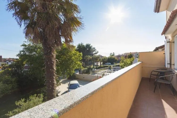 Haus Petra Family App Lägenhet Medulin Kroatien
